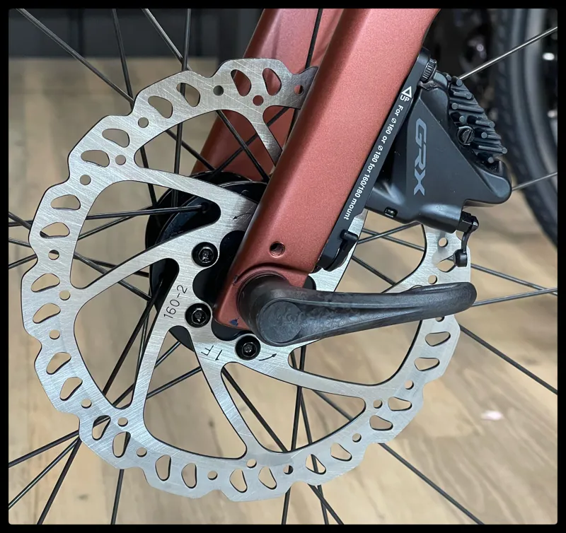 Giant Revolt Advanced 3 Medium Terracotta 2022-8